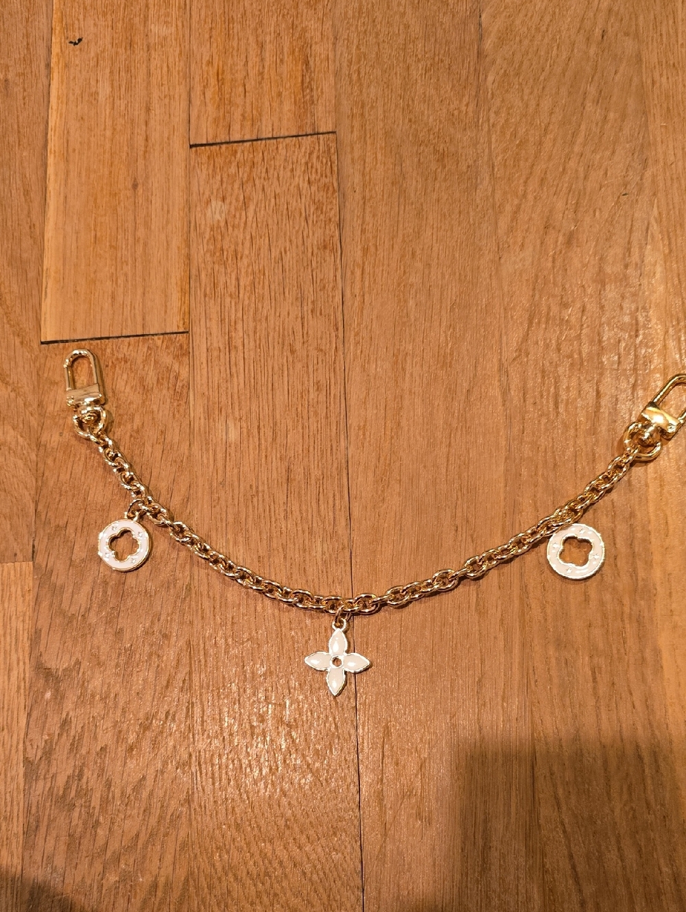 Bag Charm Chain - Picture 2 of 5